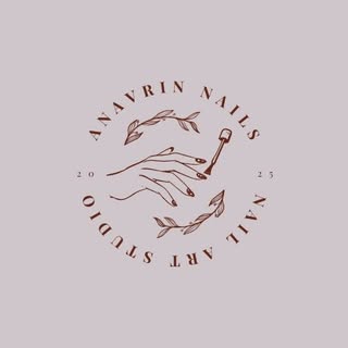 Anavrin Nails